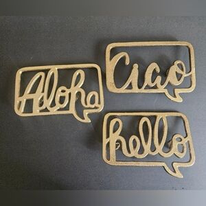 Gold Speech Bubble Party Decor Set